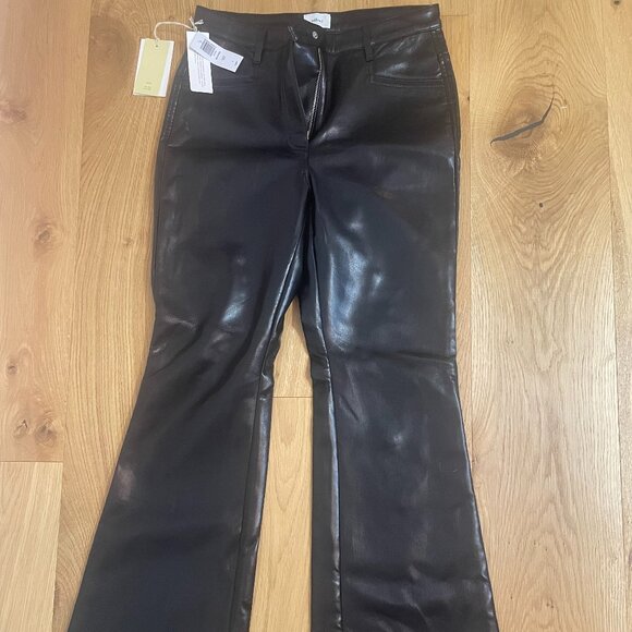 NWT Aritzia Wilfred Beatrix pant in Black, Size 6. Save $85!! - Picture 4 of 6
